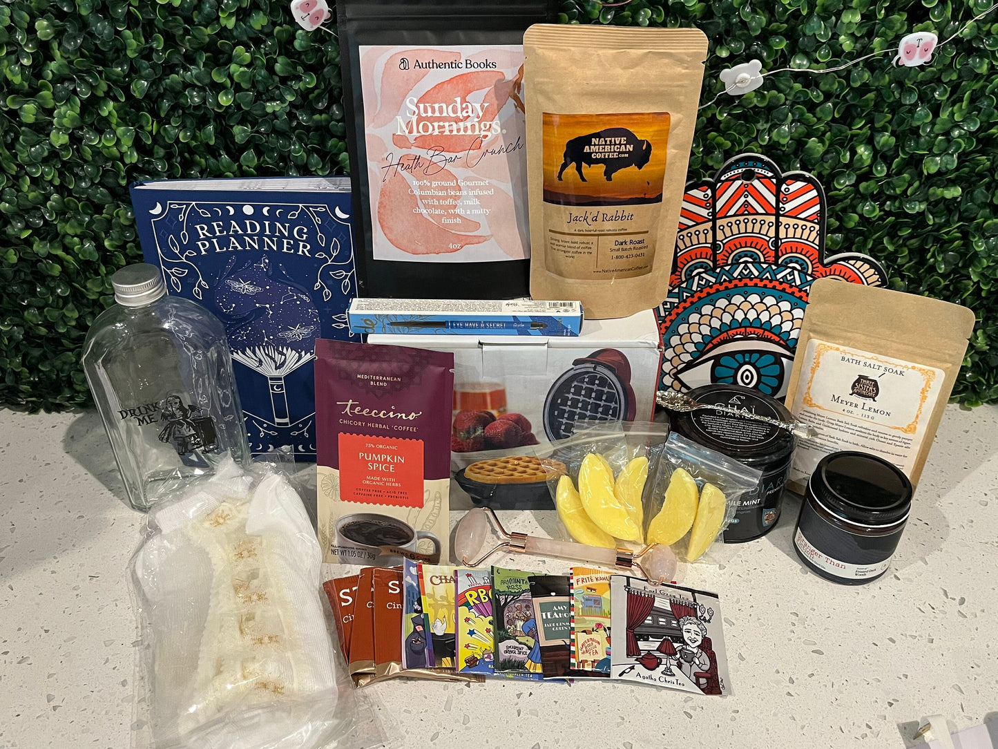 Cozy Reading Fan Box Free Shipping!!